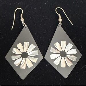 Vintage Y2K Black Carved Flower Earrings Silver Mirror Detail